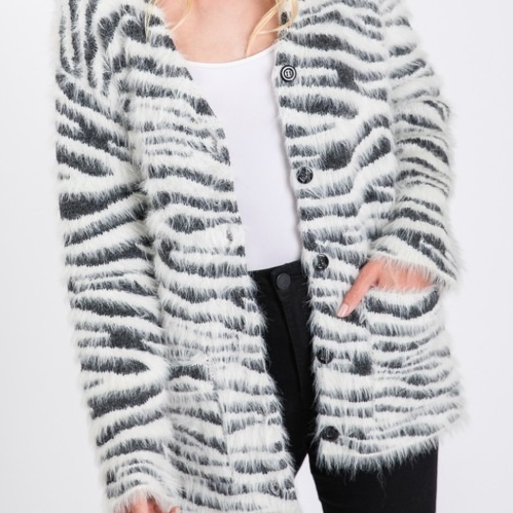 Fresh Easy Wear Cardigan